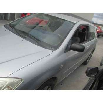 toyota corolla (e12) del año 2004