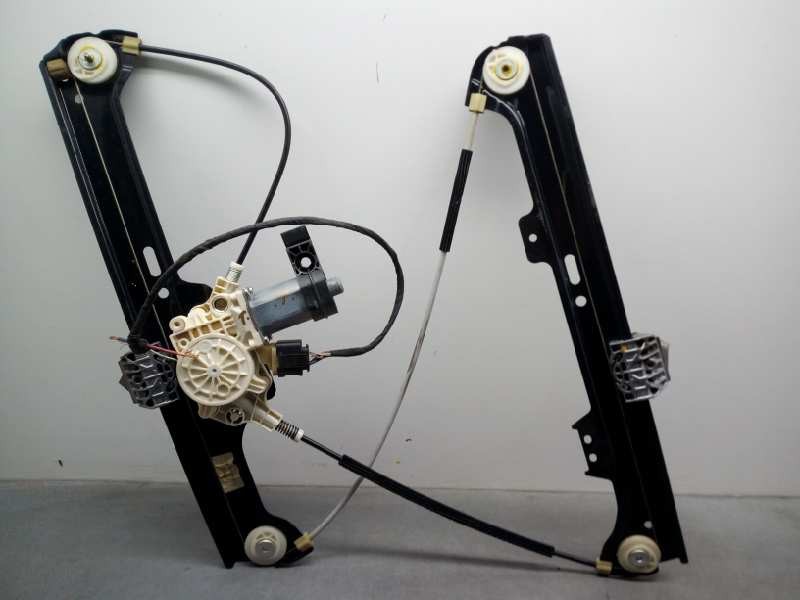 Recambio de elevalunas delantero derecho para bmw serie 5 berlina (e60) 530d referencia OEM IAM 6981142  6 PINS