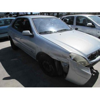 citroën xsara berlina del año 2001