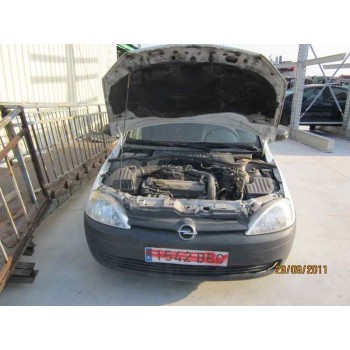 opel corsa c del año 2002