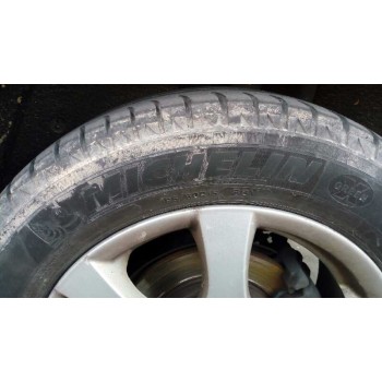 ford focus berlina (cak) del año 2004