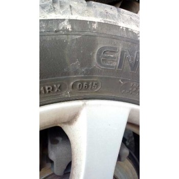 ford focus berlina (cak) del año 2004