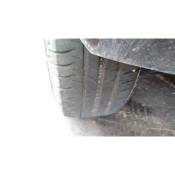 ford focus berlina (cak) del año 2004