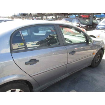 opel vectra c berlina del año 2003