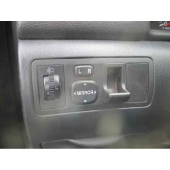 toyota corolla (e12) del año 2004