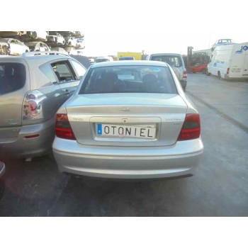 opel vectra b berlina del año 2000