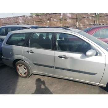 ford focus berlina (cak) del año 2003