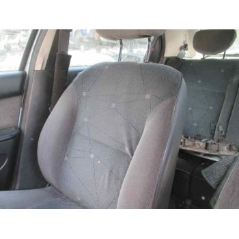 citroën xsara berlina del año 2001