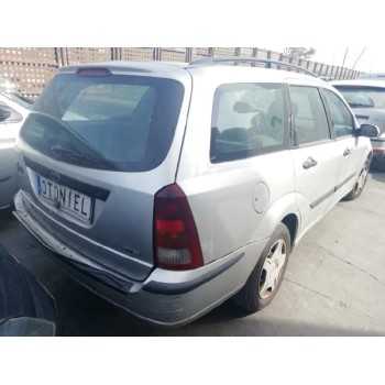 ford focus berlina (cak) del año 2003