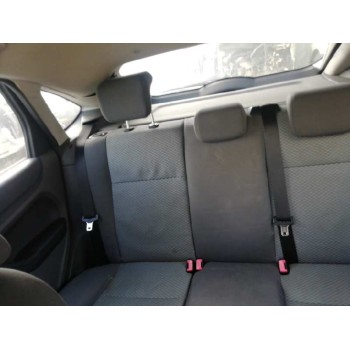 ford focus berlina (cap) del año 2005