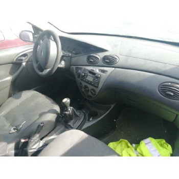 ford focus berlina (cak) del año 2003