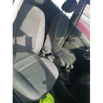 ford focus berlina (cak) del año 2003