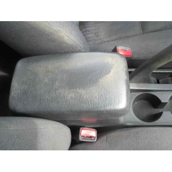 toyota corolla (e12) del año 2004