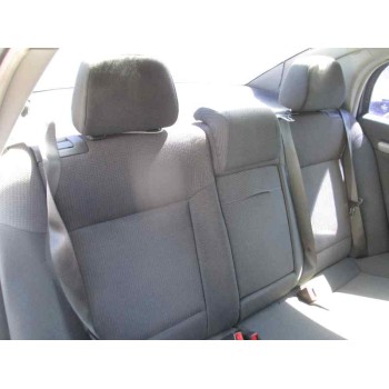 opel vectra c berlina del año 2003