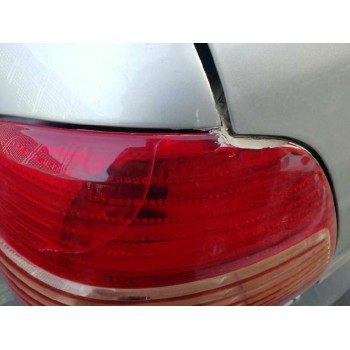 toyota avensis berlina (t 22) del año 2001