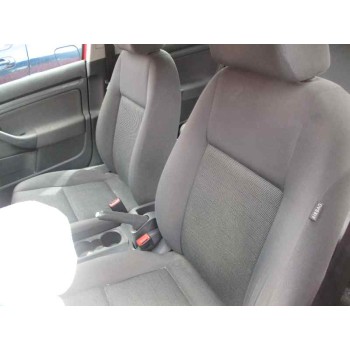 volkswagen golf v berlina (1k1) del año 2006