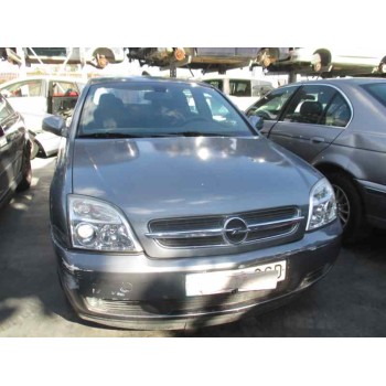 opel vectra c berlina del año 2003