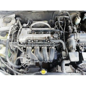 toyota avensis berlina (t 22) del año 2001