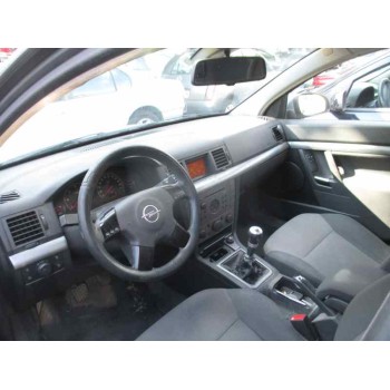 opel vectra c berlina del año 2003