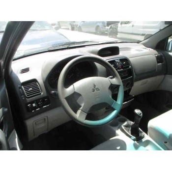 mitsubishi space star (dg0) del año 2003