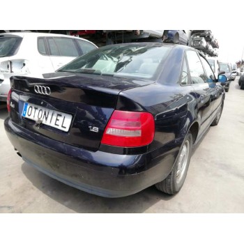 audi a4 berlina (b5) del año 2000