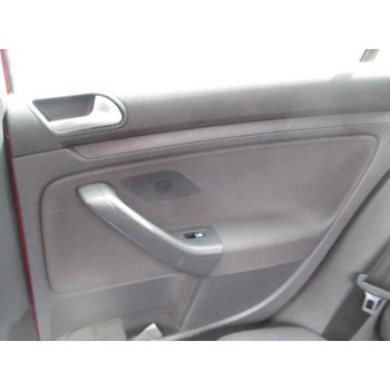 volkswagen golf v berlina (1k1) del año 2006