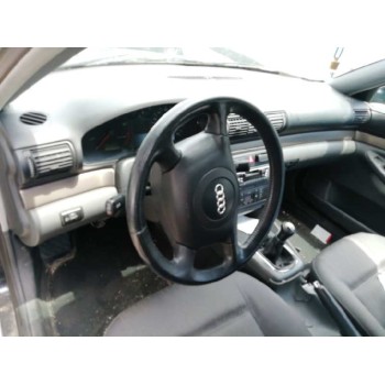 audi a4 berlina (b5) del año 2000