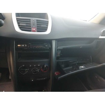 peugeot 207 del año 2006