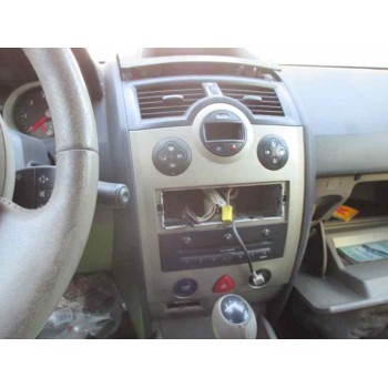 renault megane ii berlina 3p del año 2003