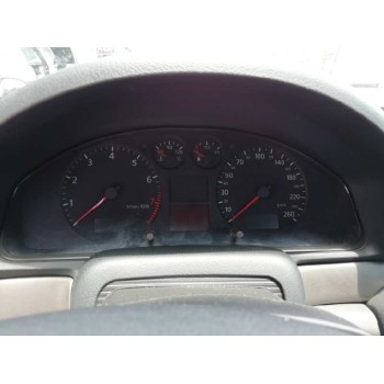 audi a4 berlina (b5) del año 2000