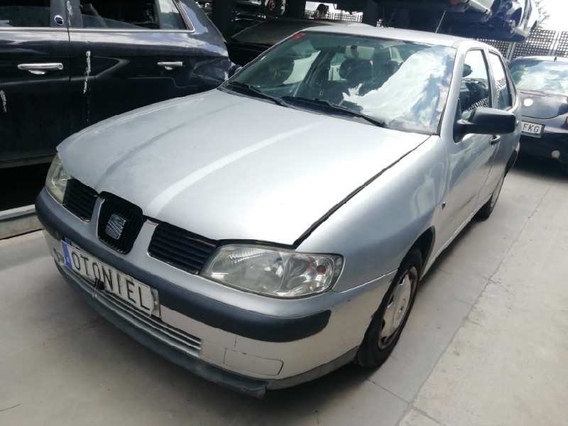 SEAT CORDOBA BERLINA (6K2)