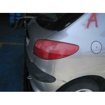 peugeot 206 berlina del año 2002