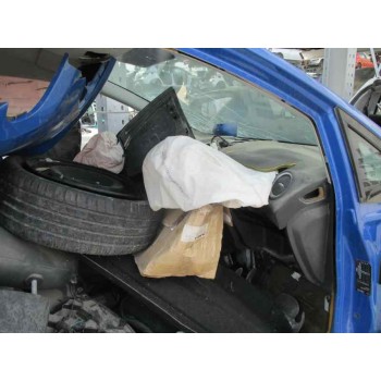 ford fiesta (ccn) del año 2013