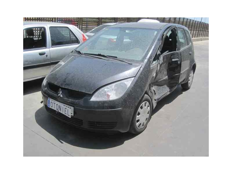 MITSUBISHI COLT BERLINA 5 (Z30A)