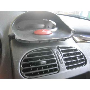 peugeot 206 berlina del año 2002