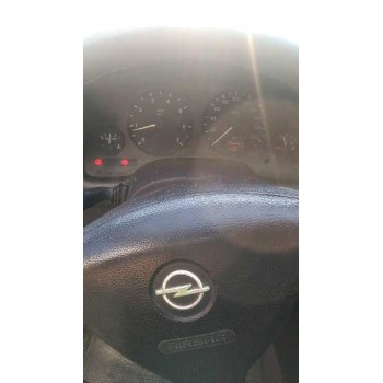 opel astra g berlina del año 1999