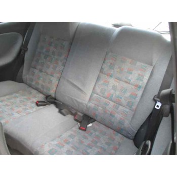 daewoo lanos del año 2000