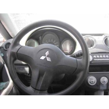 mitsubishi colt berlina 5 (z30a) del año 2007