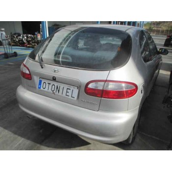 daewoo lanos del año 2000