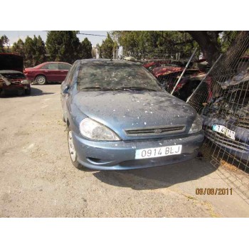 kia rio del año 2001