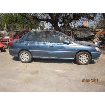 kia rio del año 2001