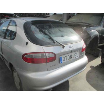daewoo lanos del año 2000