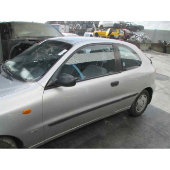 daewoo lanos del año 2000