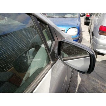 toyota yaris del año 2010