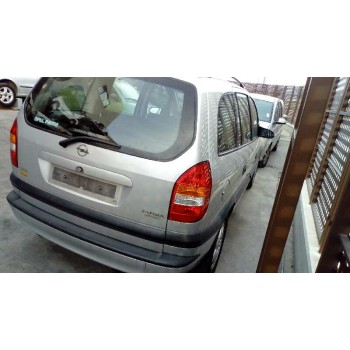 opel zafira a del año 2001