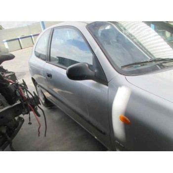 daewoo lanos del año 2000