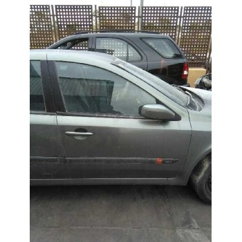 renault laguna ii (bg0) del año 2001