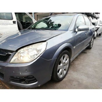 opel vectra c berlina del año 2005