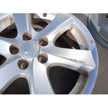 Recambio de llanta para ssangyong korando limited 4x2 referencia OEM IAM 4173034100  