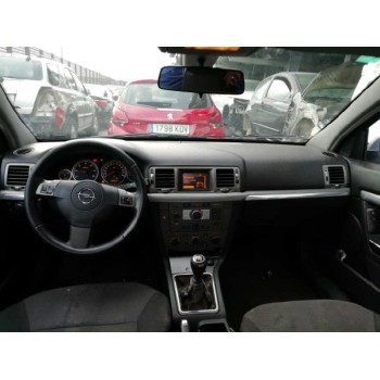 opel vectra c berlina del año 2005